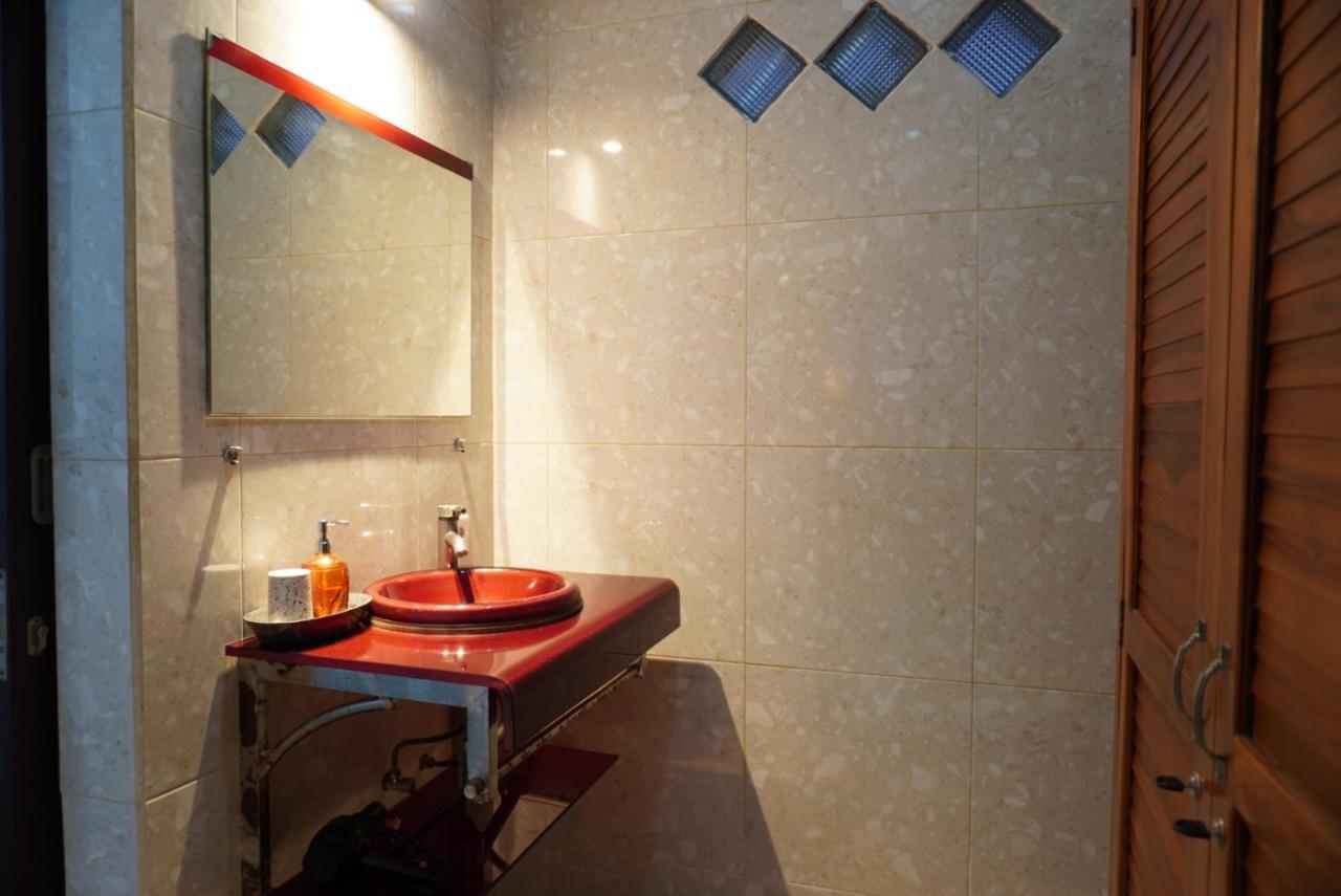 Puri Bisma Ubud - 4 Bedroom Private Villa - 10 Min Walking To Ubud Center Buitenkant foto